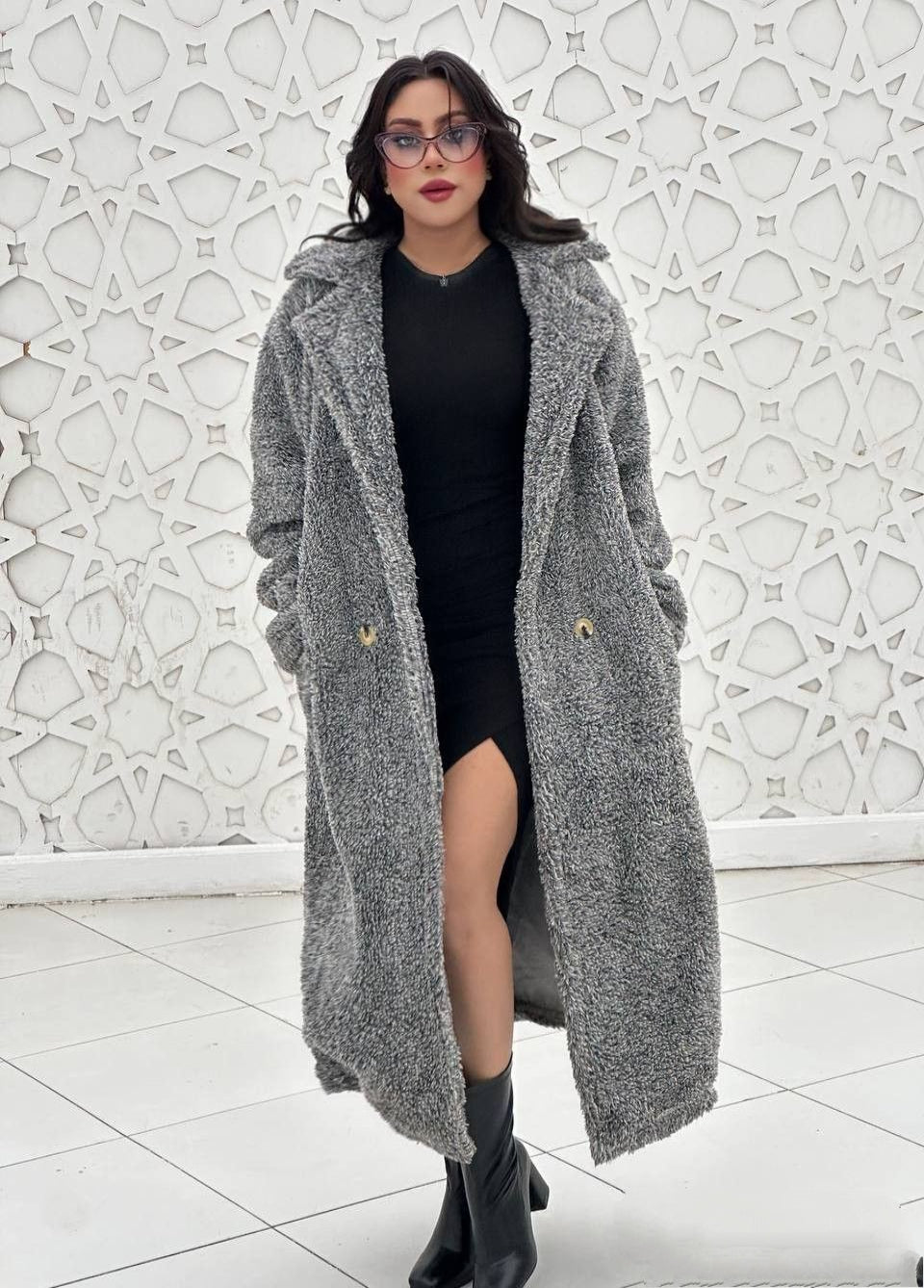 Long coat with fur lining inside