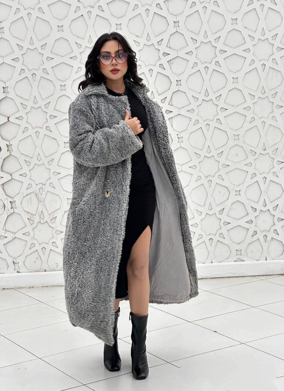 Long coat with fur lining inside