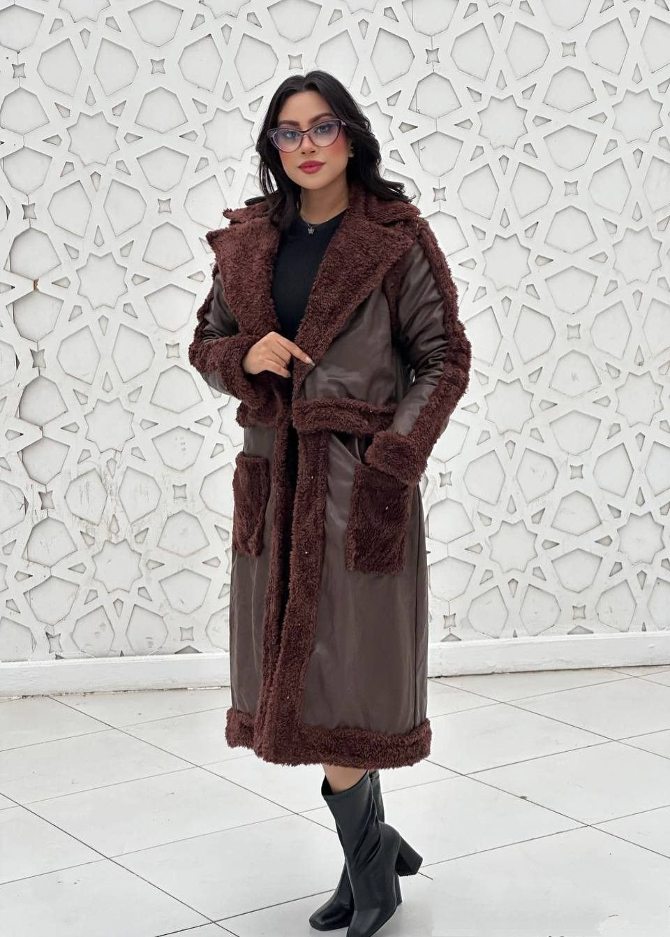 Long leather coat 4*1  lined with fur