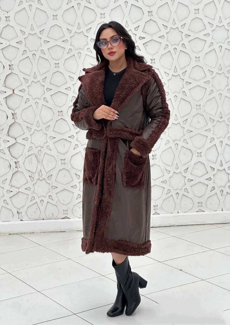 Long leather coat 4*1  lined with fur